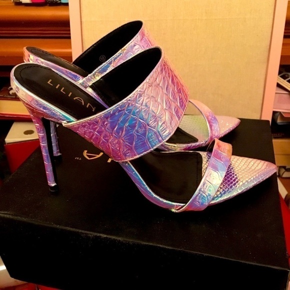 Fashion Nova iridescent heels - Picture 1 of 9